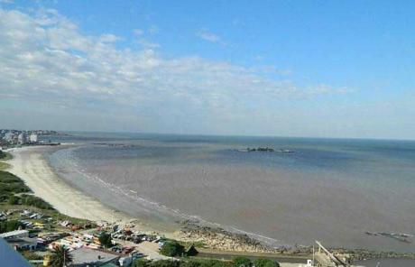 Hermosa Planta Con Vista Al Mar
