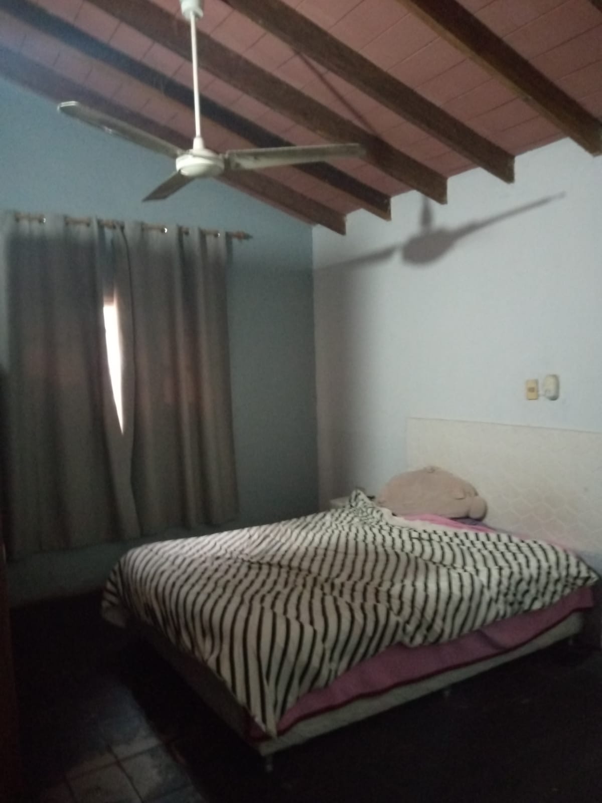 VENDO CASA EN ESQUINA — foto 2