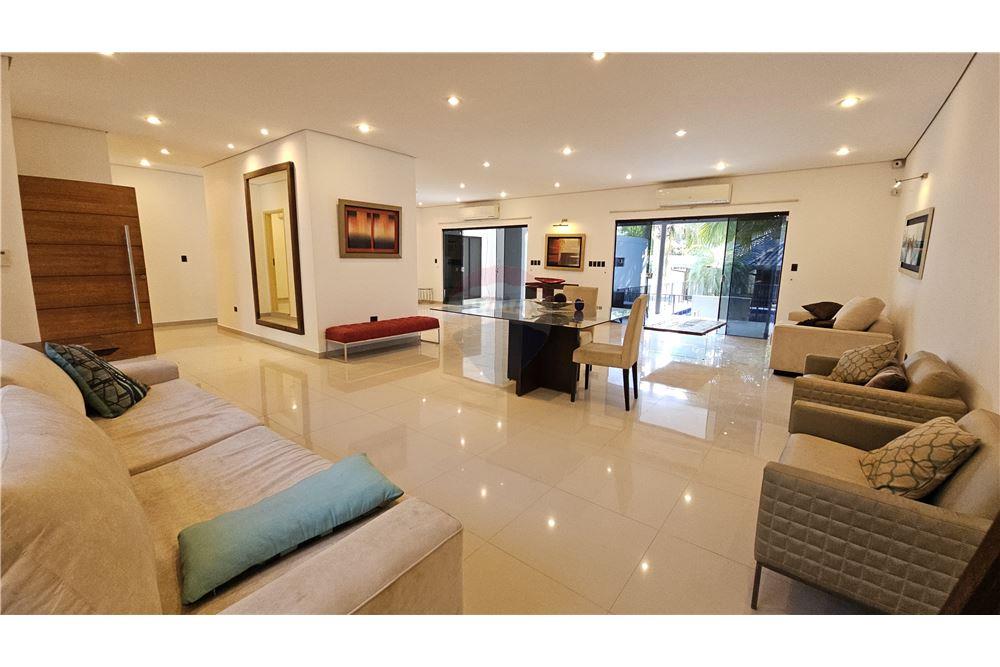 VENDO RESIDENCIA EN ASUNCIÓN ITÁ ENRAMADA — foto 3