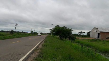terreno Sobre Carretera A Okinawa