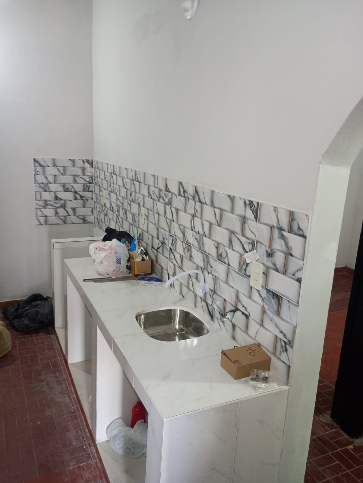 ALQUILO 2 CASAS INDEPENDIENTES EN LAMBARE — foto 2