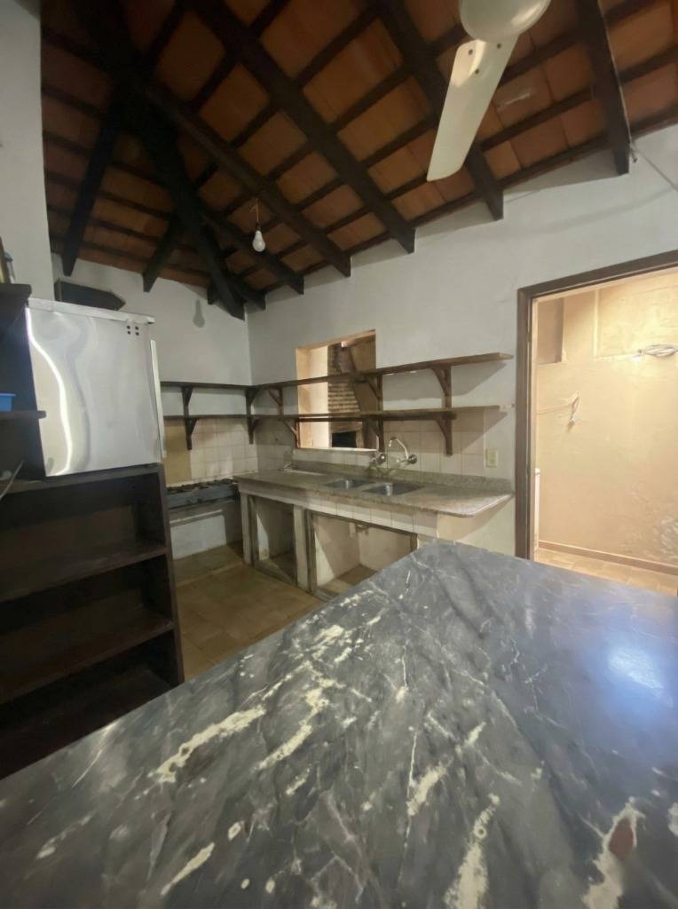 Casa en venta en Pettirossi, Asunción — foto 2