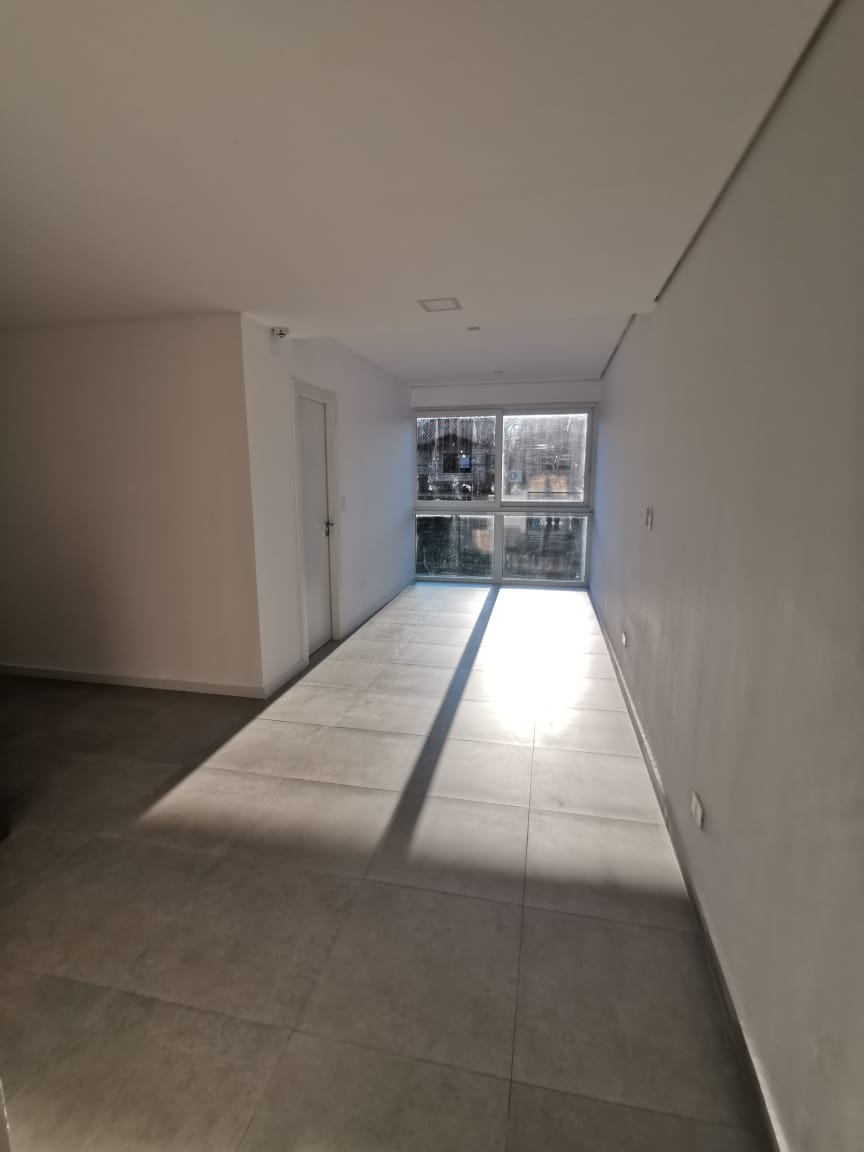 Alquilo Y Vendo Departamento 1 Dormitorio En Barrio Manora — foto 3