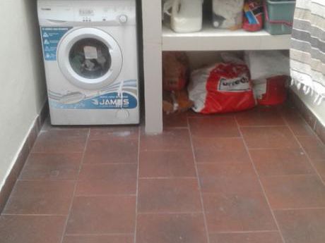 Moderno, Interior, Tipo Casita Con Patio Y Parrillero, Si Banco