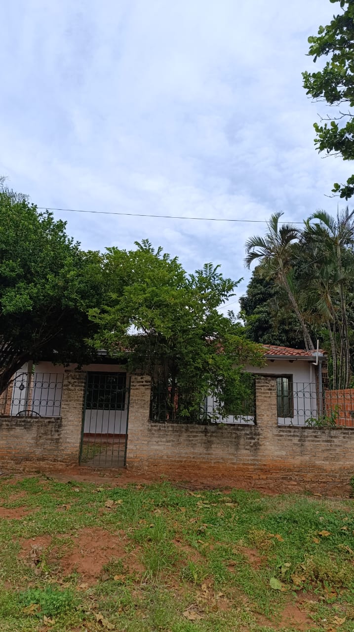 Alquilo Amplia Casa con patio en San Lorenzo-B° Villa del Agrónomo — foto 3