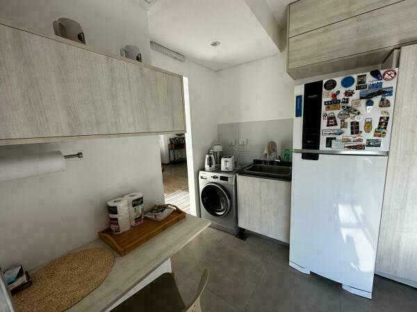 En Alquiler Departamento Amoblado de 2 Dormitorios en Villa Morra — foto 3