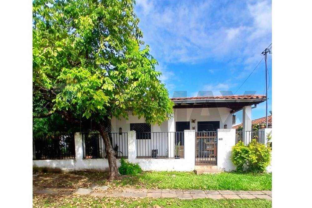 Casa en venta en Ytay