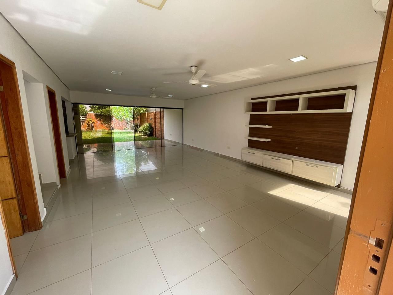 VENDO CASA EN LUQUE — foto 2