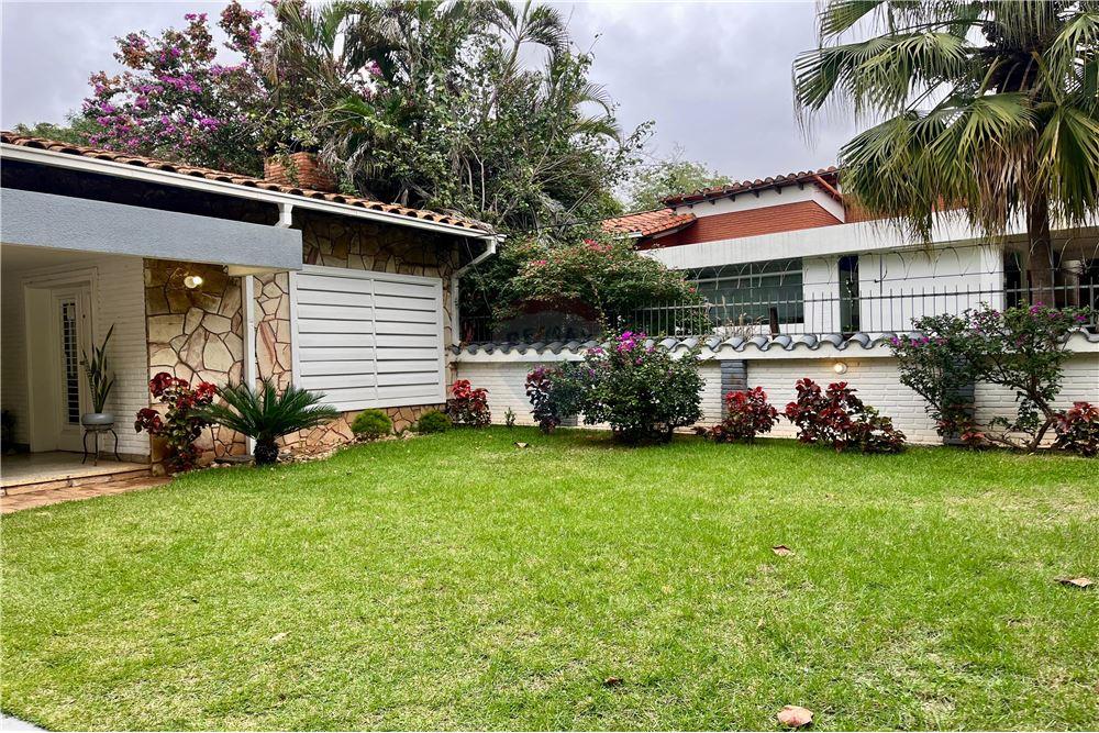 Casa - Alquiler - Paraguay Asunción Las Mercedes — foto 3