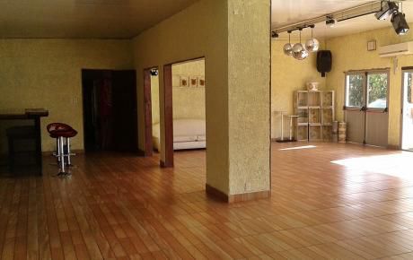 Villa Colón - Casa, 3 Dormitorios, Excelente Salon Para Eventos