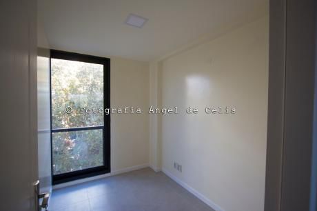 Monoambiente Con Divisiones, Ideal Escritorio U Oficina