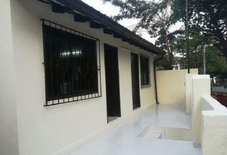 Alquilo Casa De 1 Dormitorio En Asuncion Zona Diagonal Molas Y Venezuela