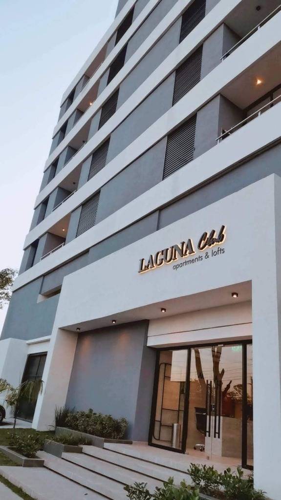Loft a estrenar - Edificio Laguna Club, Fernando de la Mora — foto 2