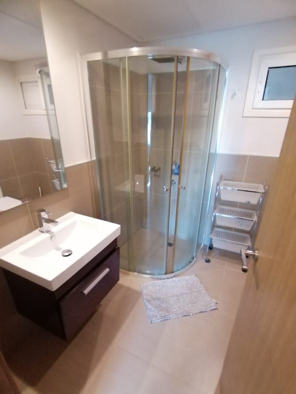 ALQUILO AMPLIO DEPARTAMENTO DE 1 DORMITORIO SOBRE SANTA TERESA — foto 3
