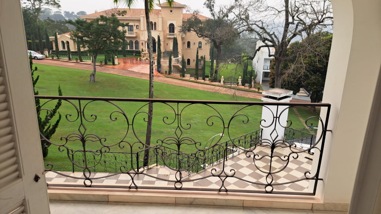 EN VTA ESPECTACULAR RESIDENCIA CON PISCINA Y VISTA  AL RÍO. PARANÁ COUNTRY CLUB — foto 2