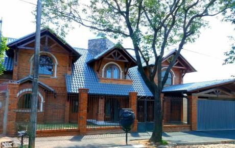 Residencia En Lambare A Estrenar