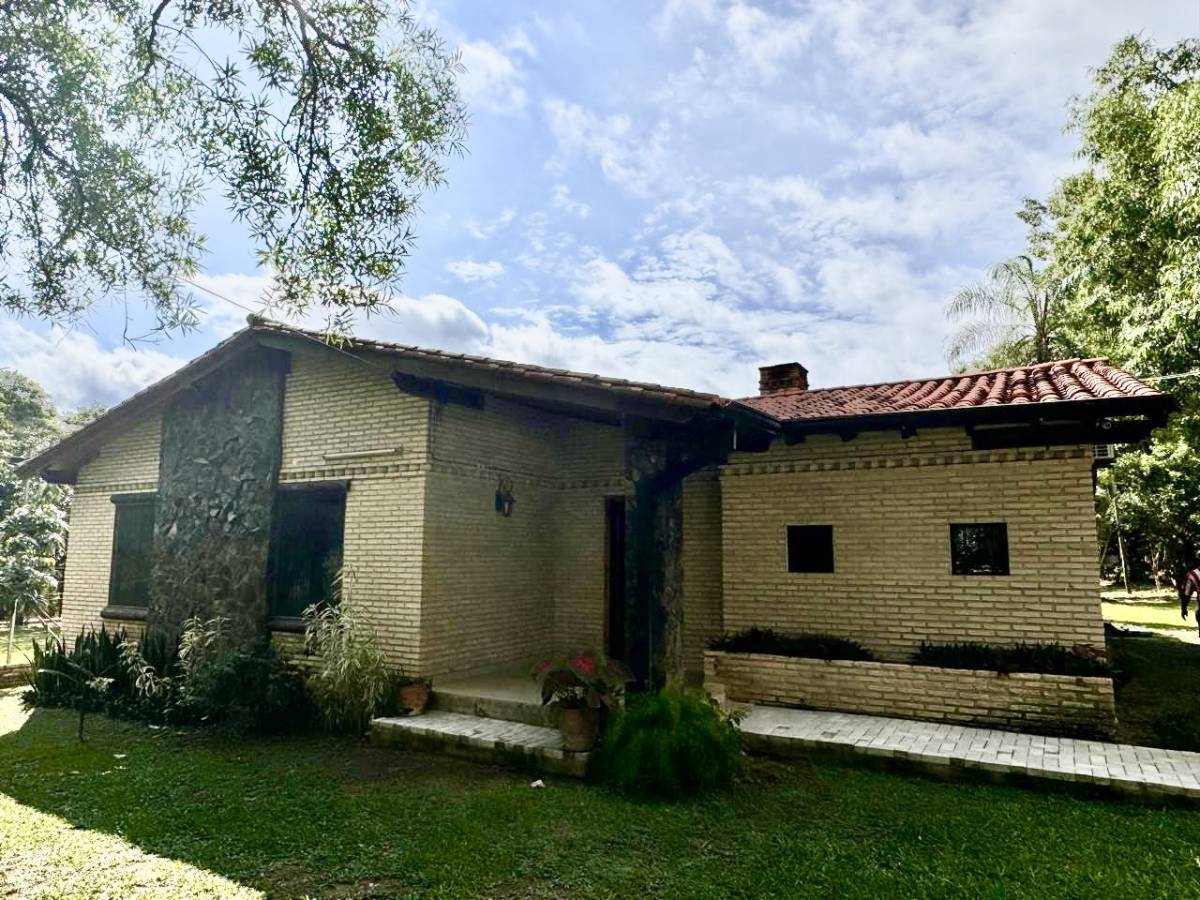 ALQUILO HERMOSA CASA EN SAN BERNARDINO, ZONA ANFITEATRO — foto 2