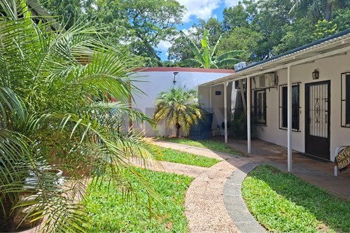 Casa - Venta - San Bernardino, Cordillera, Paraguay — foto 2