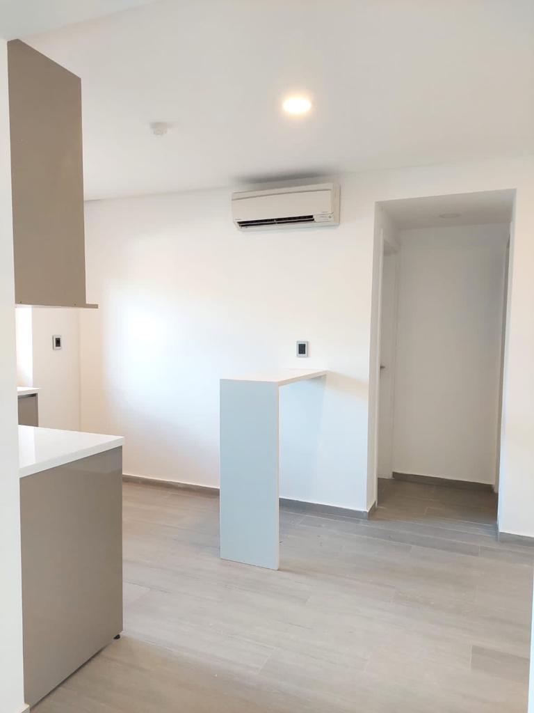 AVDA. SANTISIMA TRINIDAD EN VENTA DEPARTAMENTO 1 DORMITORIO CON COCHERA — foto 2