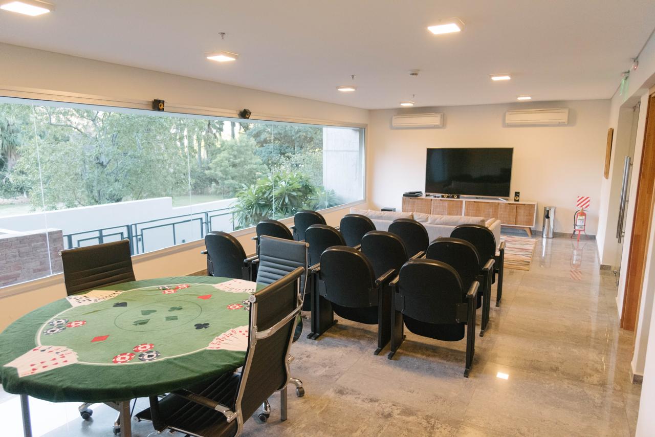 EN ALQUILER: APARTAMENTO CON 3 HAB EN SUITE, EDIFICIO MIRANDA, AV. STA TERESA — foto 2