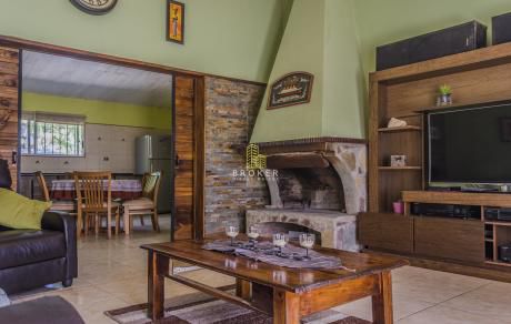 Casa De 3 Dormitorios En El Pinar Norte