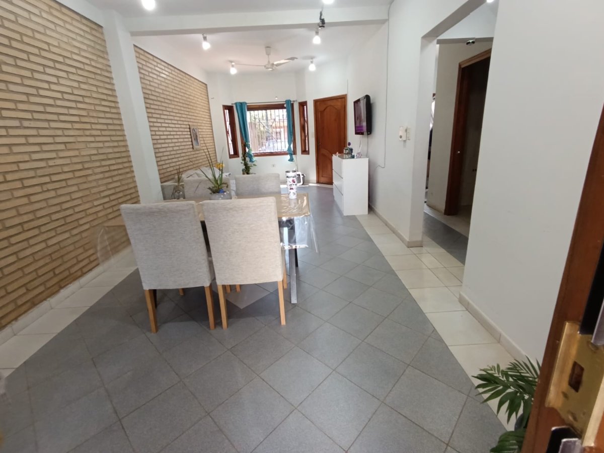 Alquilo Duplex En Fdo De La Mora - 3 Dormitorios — foto 3
