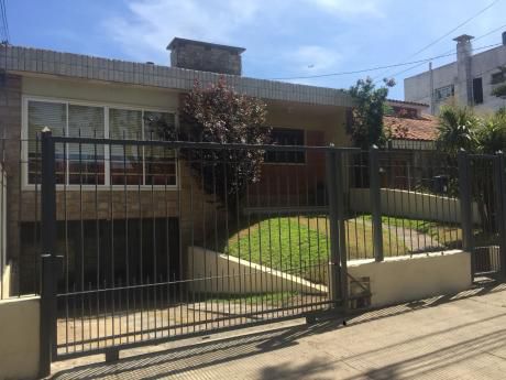Amplia Casa En Malvin