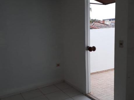 Alquilo Dpto Zona Cpj, Mburucuya