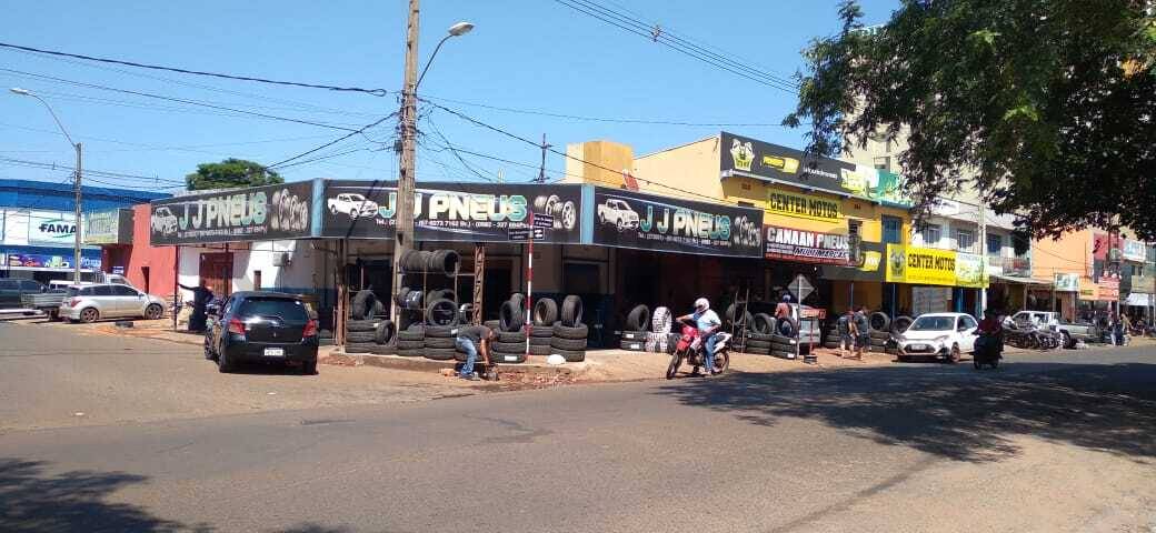 En venta Salones comerciales en la ciudad fronteriza de Amambay, PJC - foto 1