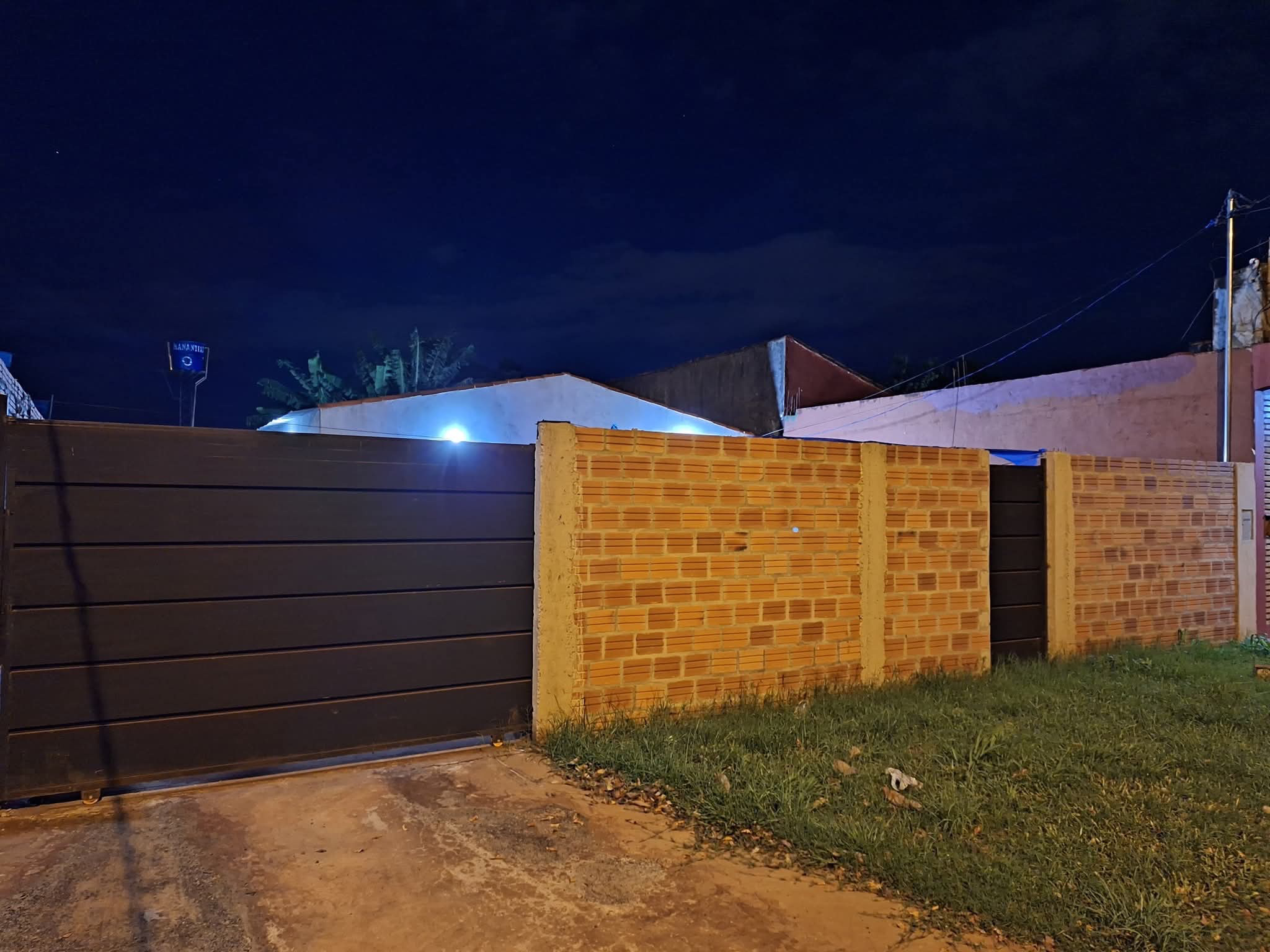 En venta casa en km8 acaray titulado — foto 2