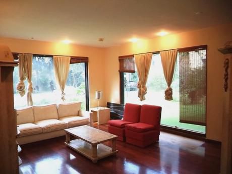 En Exclusivo Barrio Cerrado!! Los Laureles,