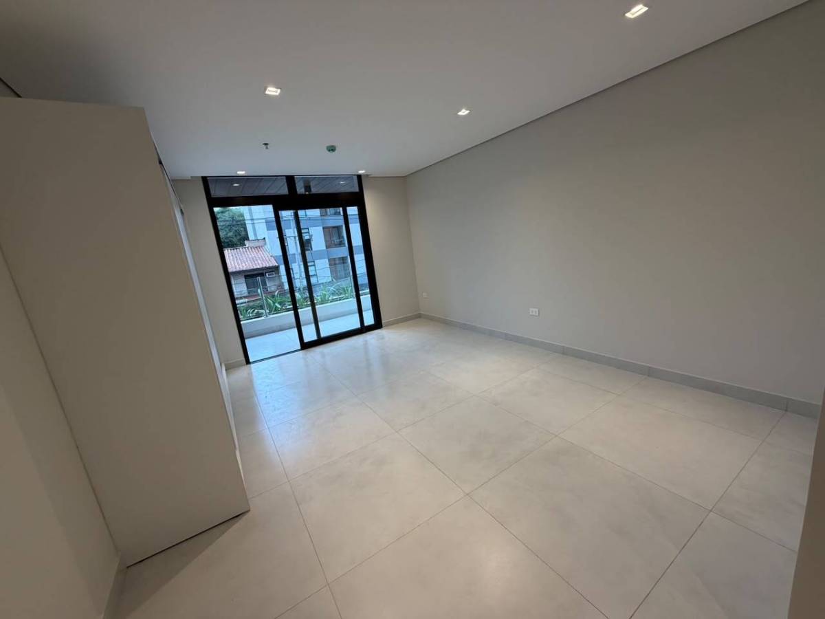 EN VENTA MONOAMBIENTE-EDIFICIO CIVIS MARISCAL — foto 3