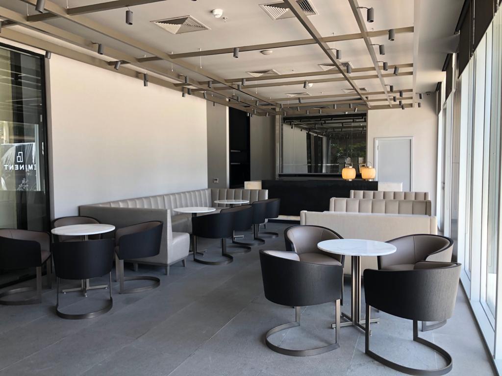 Ubicación : av. Santa Teresa Edificio Eminet  Armani — foto 2