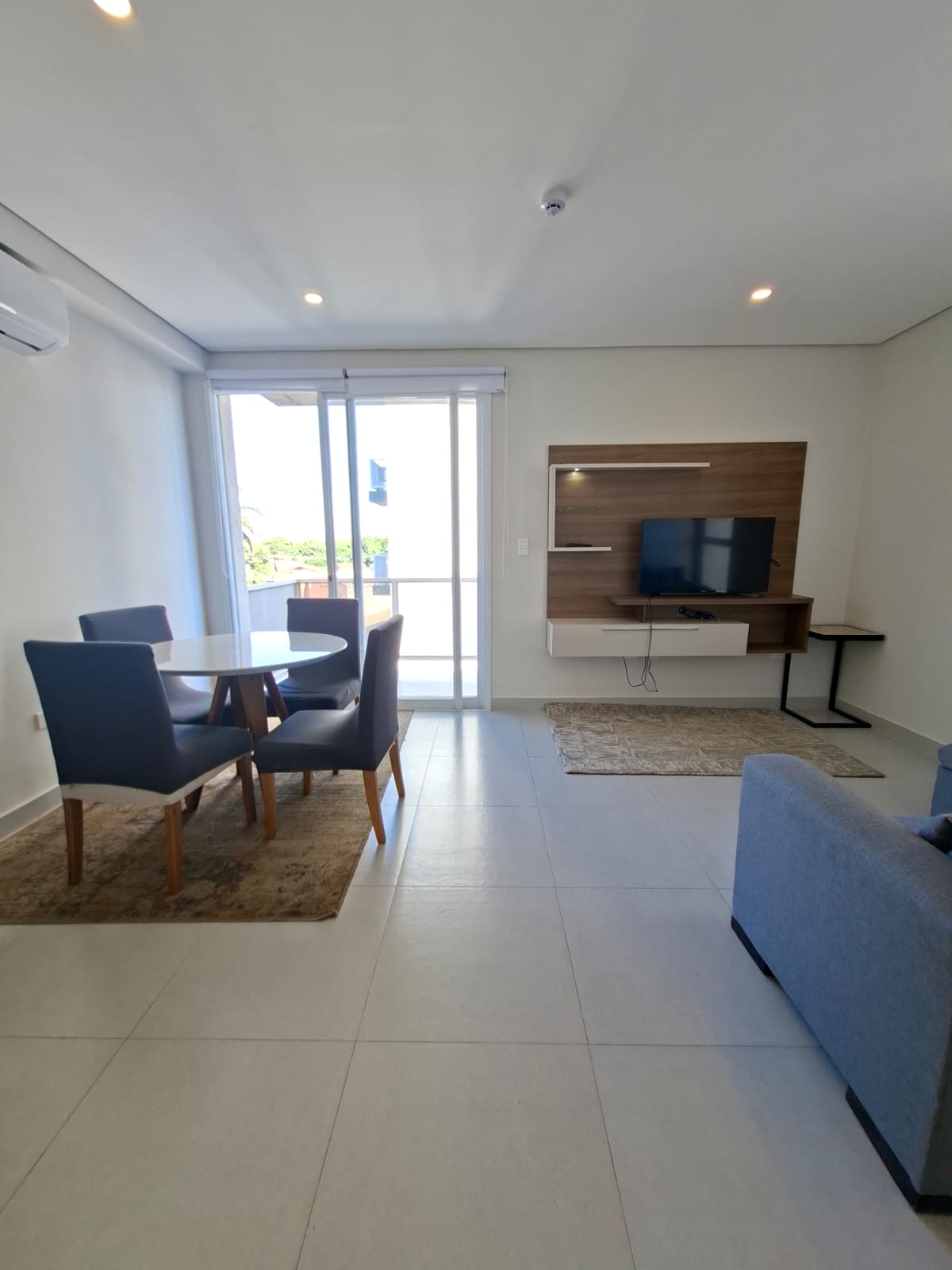 Departamentos En Alquiler De 1 Habitación, Zona La Costa Lynch — foto 2