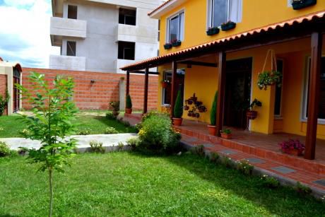 P64 Casa En Venta - Villa Angelica