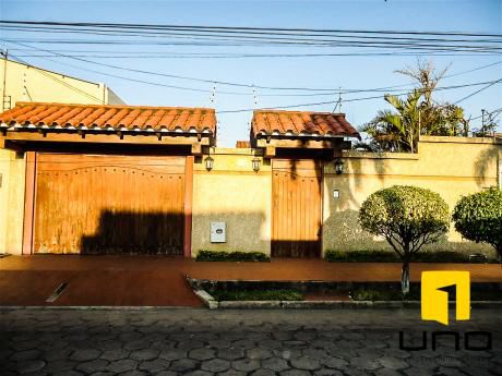 Alquilo Casa Barrio Hamacas Av. Beni Entre 3ro Y 4to. Anillo