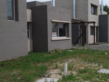 Id 10798 - Duplex A Estrenar Frente Al Mar En Solymar U144439 155.000 Apta Banco