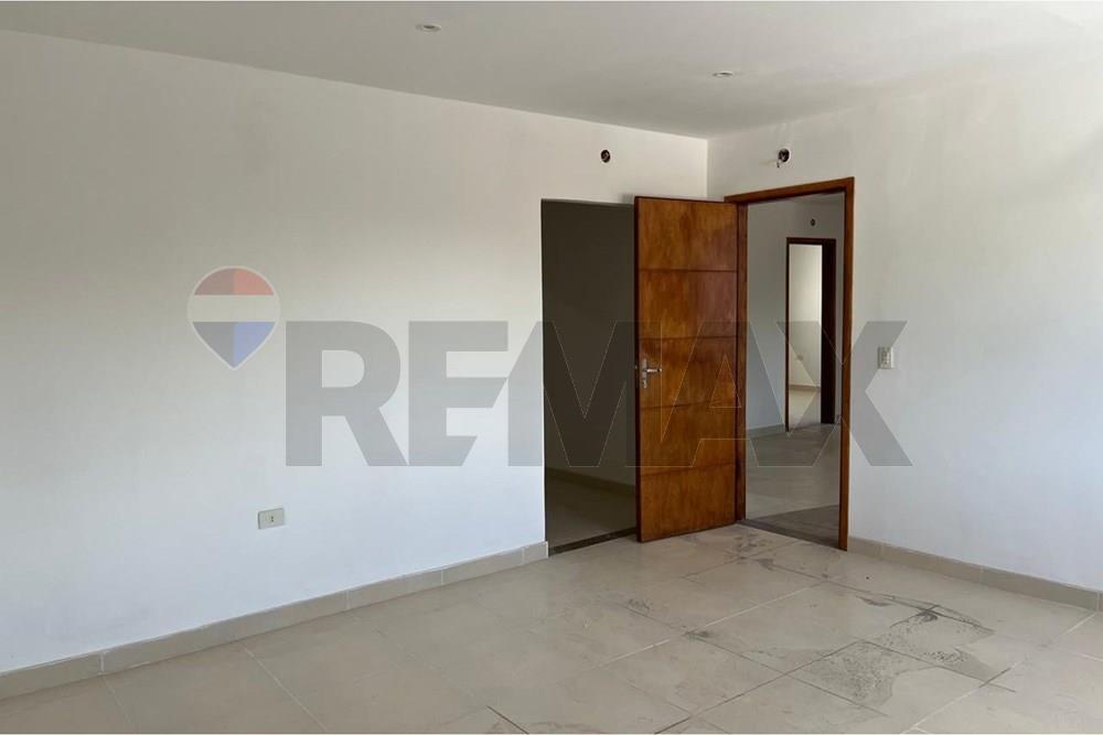 Casa - Alquiler - Lambaré, Central, Paraguay — foto 3