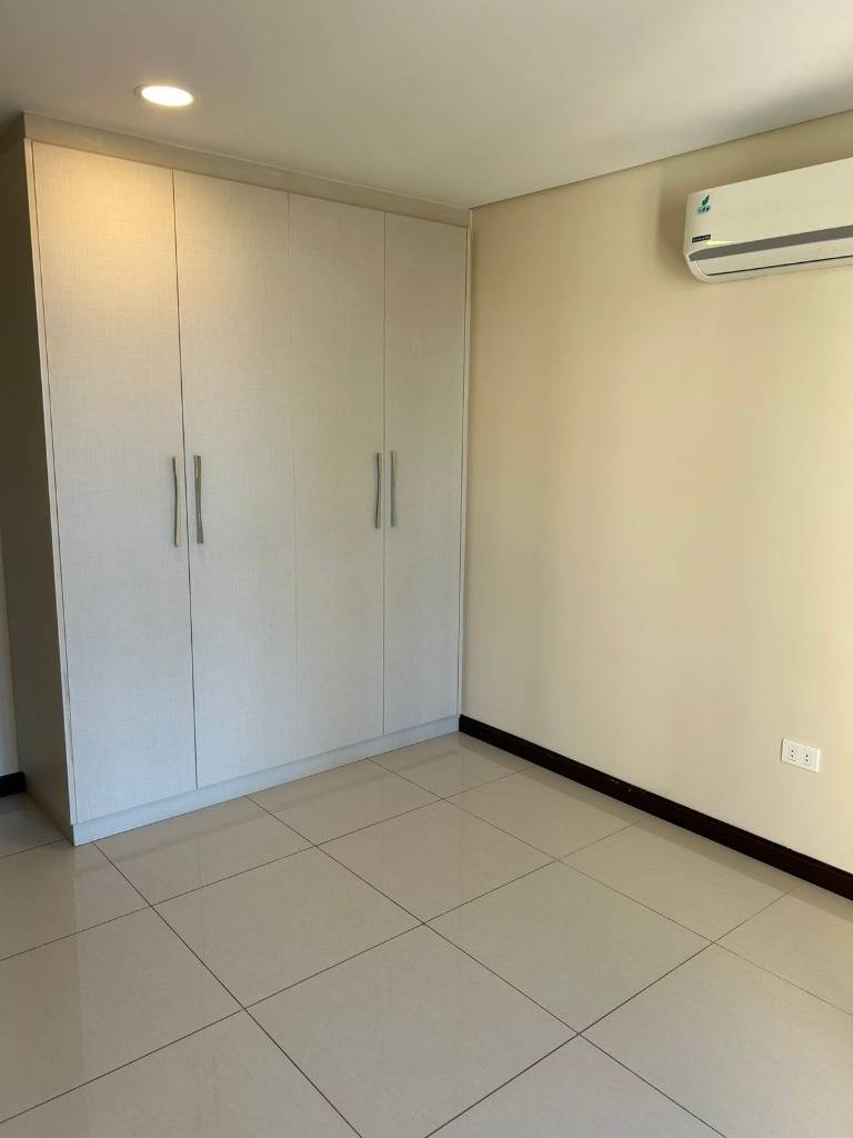 Alquiler Vivienda u Oficina a 200 metros de Shopping del Sol — foto 3