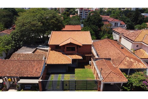 Casa en venta en Las Lomas