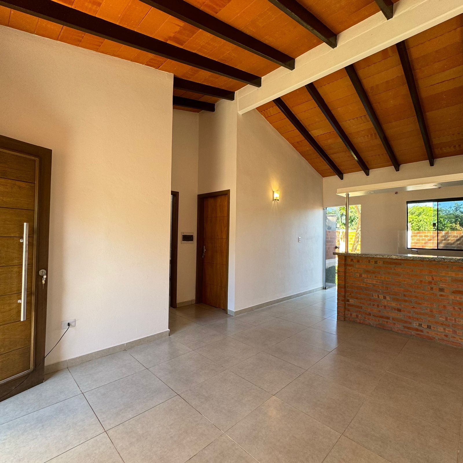 Casa en venta en Luque — foto 2