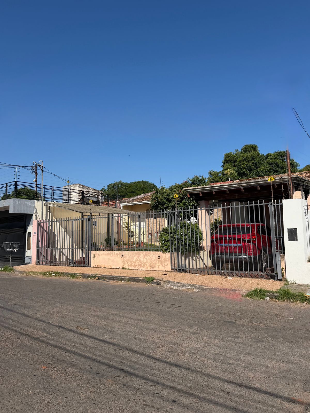 En Venta | Residencia En Barrio Cerro Corá – Lambaré — foto 2