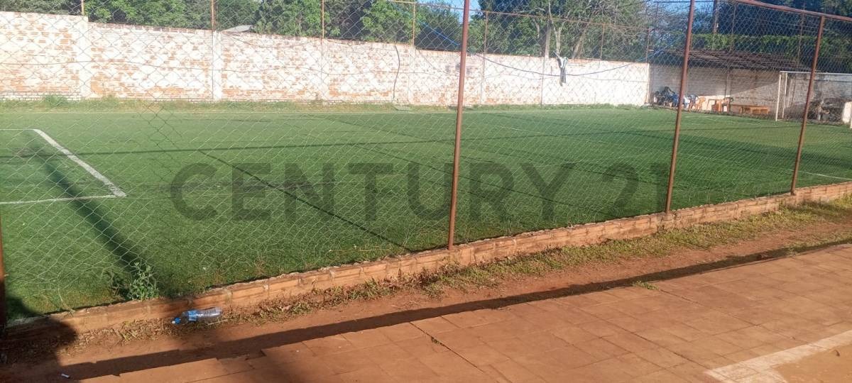 Vendo complejo deportivo con 3 canchas y cantina en Encarnacion — foto 2