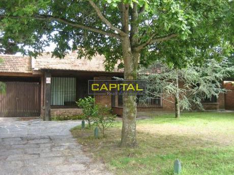 Casas En Playa Mansa