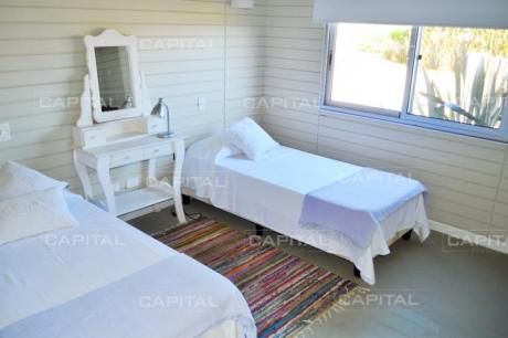 Jose Ignacio - Club De Mar - 4 Dorm.