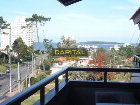 Apartamento De 3 Dorm. - Parrillero Propio - Playa Mansa Punta Del Este