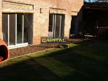 Casa En La Arbolada - Barrio Privado