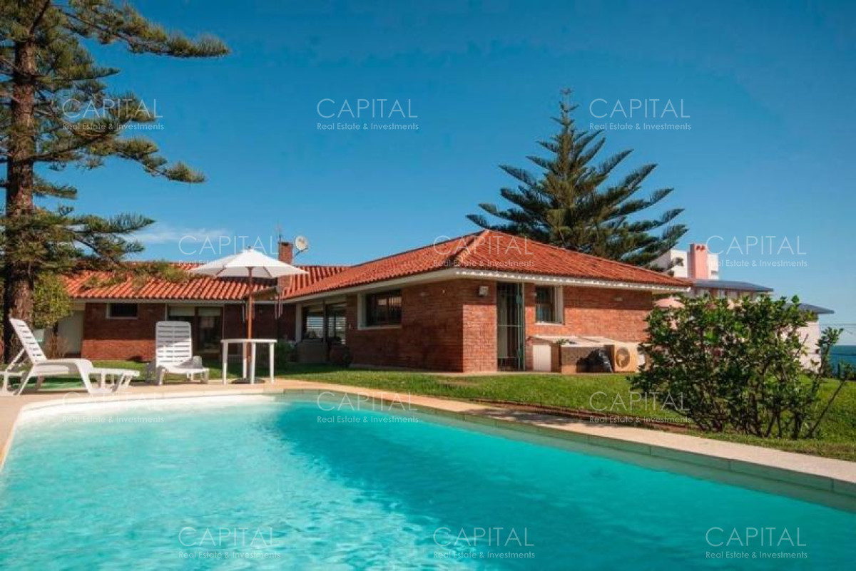 Casa en venta en Playa Mansa