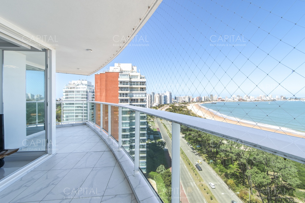 Paramount De Tres Dormitorios En Suites + Dependencia En Alquiler · Foto 4