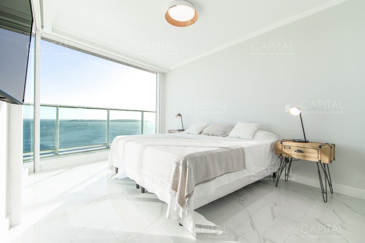 Paramount De Tres Dormitorios En Suites + Dependencia En Alquiler · Foto 6